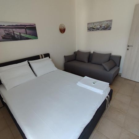 Eirini'S Place Nea Kallikrateia Kültér fotó